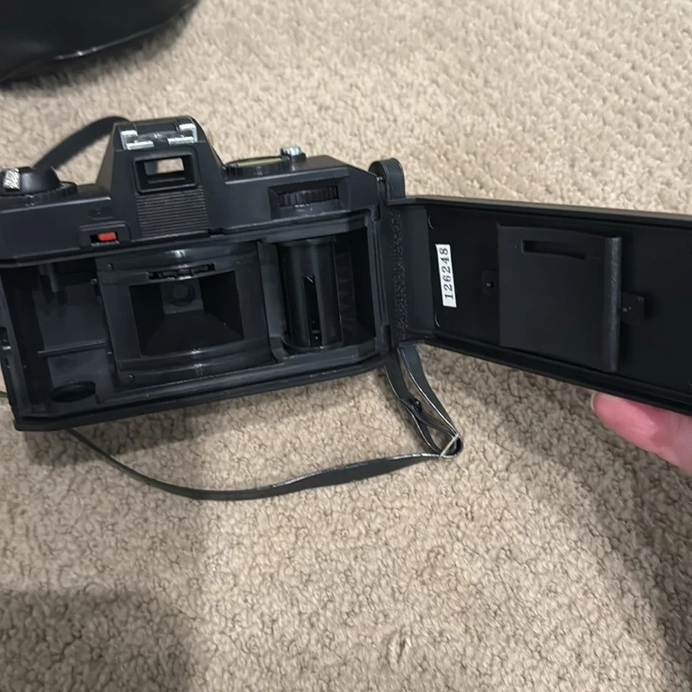 NEW Vintage 35mm Camera & Case